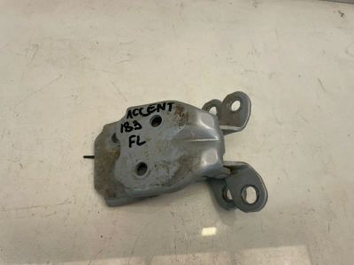 Лот: 23272465. Фото: 1. кронштейн двери Hyundai Accent... Кузов