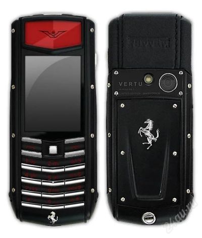Лот: 116460. Фото: 1. Vertu Ascent Ti Ferrari Nero. Кнопочные мобильные телефоны