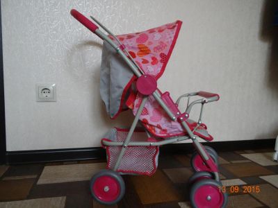 Лот: 6100487. Фото: 1. коляска для кукол с музыкой, светом. Куклы и аксессуары