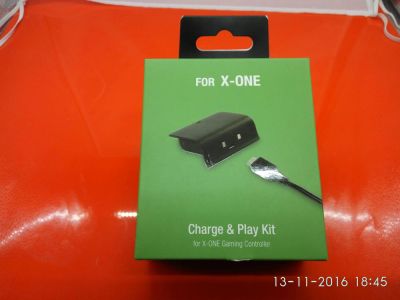 Лот: 9028576. Фото: 1. Charge & Play Kit для XBOX ONE. Аксессуары, геймпады