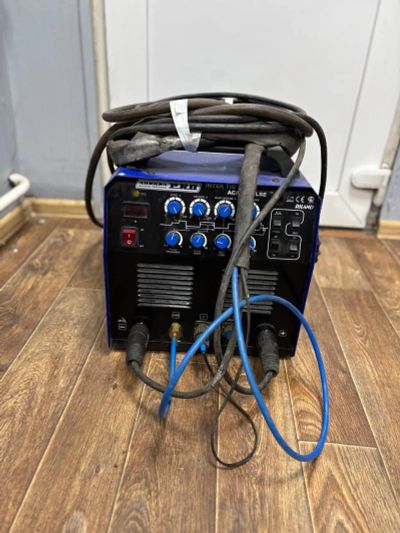 Лот: 25742441. Фото: 1. Aurora pro inter tig 200 аппарат... Сварочные аппараты