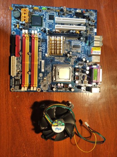 Лот: 17664312. Фото: 1. Gigabyte GA-8I945GMF-RH + Pentium... Материнские платы