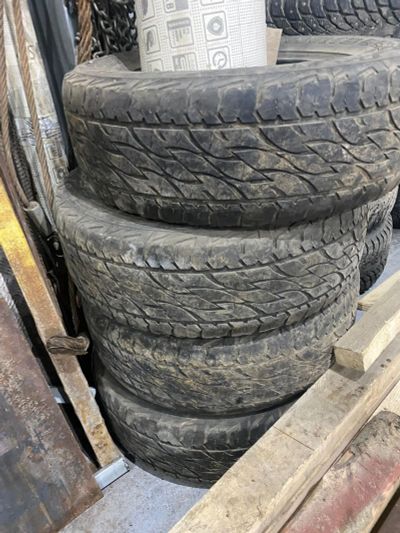Лот: 18274184. Фото: 1. Шины Bridgestone Dueler A/T 001... Шины