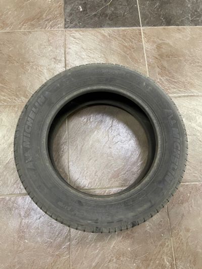Лот: 19115352. Фото: 1. Резина Michelin 195/60/16. Шины