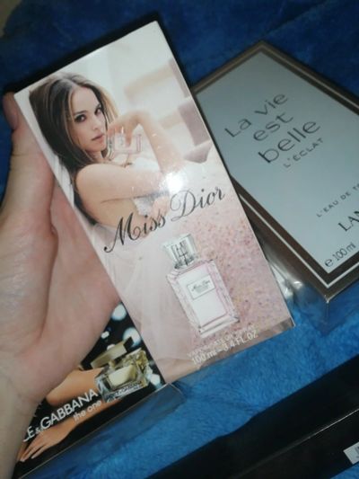 Лот: 16944028. Фото: 1. Парфюмерная вода Miss Dior 100... Женская парфюмерия