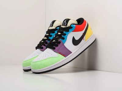 Лот: 18715051. Фото: 1. Кроссовки Nike Air Jordan 1 Low. Кеды, кроссовки, слипоны