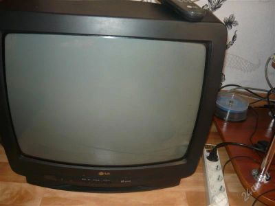Лот: 1149465. Фото: 1. Телевизор LG диагональ 51см (CF... Телевизоры