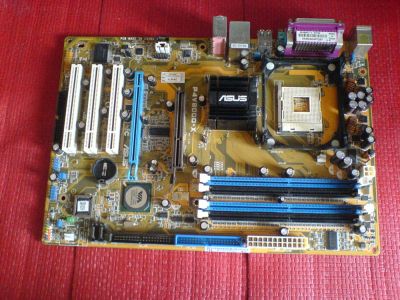 Лот: 4302265. Фото: 1. asus p4v800d-x. Материнские платы