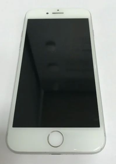 Лот: 14000004. Фото: 1. Телефон Apple iPhone 7 128Gb Silver... Смартфоны