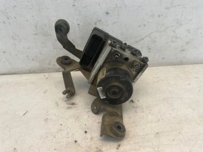 Лот: 24627461. Фото: 1. блок abs Renault Fluence L30R. Двигатель и элементы двигателя