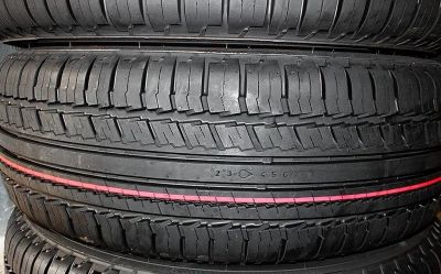 Лот: 10897303. Фото: 1. 215/60 R17 "Nokian Nordman S SUV... Шины