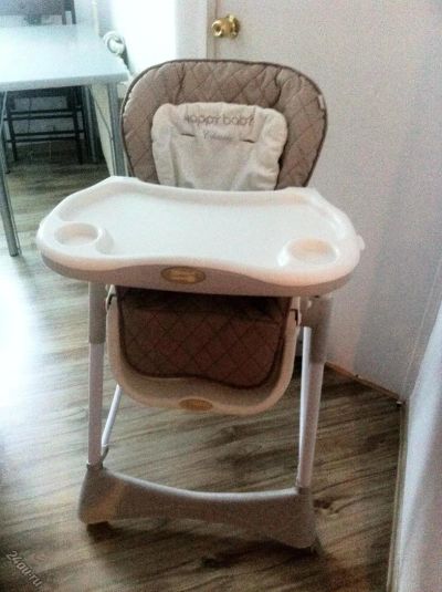 Лот: 4256298. Фото: 1. Стульчик для кормления happy baby... Стульчики для кормления