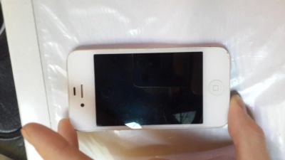 Лот: 5376257. Фото: 1. Iphone 4 8Gb, РСТ. Кнопочные мобильные телефоны