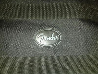 Лот: 2546935. Фото: 1. Fender мягкий кейс для электрогитары. Гитары