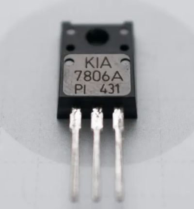 Лот: 20234016. Фото: 1. Стабилизатор 7806A TO-220F 21546. Микросхемы