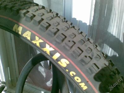 Лот: 154109. Фото: 1. 2 покрышки Maxxis. Запчасти