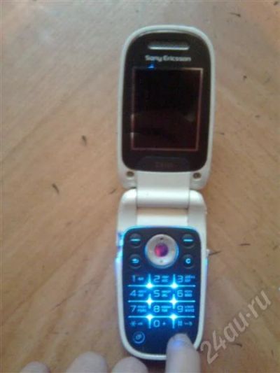 Лот: 449257. Фото: 1. SonyEricsson Z310i. Кнопочные мобильные телефоны