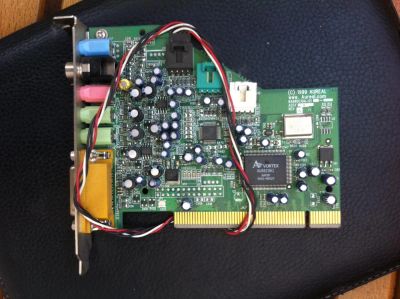 Лот: 7814219. Фото: 1. Звуковая карта Sound blaster. Звуковые карты