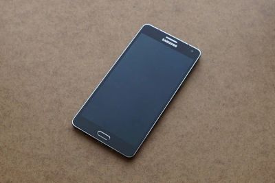 Лот: 11153686. Фото: 1. samsung galaxy a7 sm-a700fd blue. Смартфоны