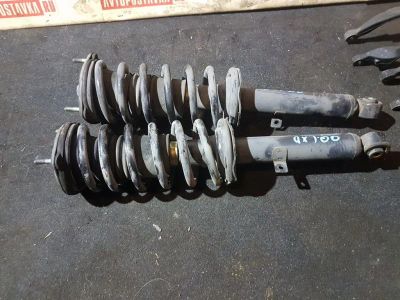 Лот: 20895668. Фото: 1. Стойка подвески Toyota Mark Ii... Ходовая, подвеска, рулевое управление