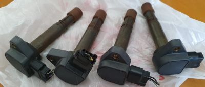 Лот: 18300138. Фото: 1. 4 катушки зажигания honda civic... Двигатель и элементы двигателя