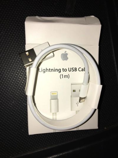 Лот: 8657438. Фото: 1. Lightning to usb cable 1m. Дата-кабели, переходники