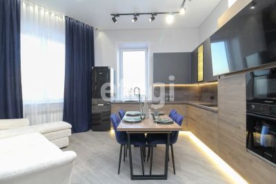 Лот: 25294153. Фото: 1. 3-комн. квартира , Красноярск... Квартиры, студии