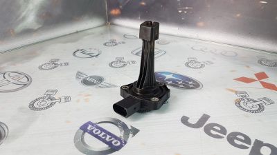 Лот: 24406711. Фото: 1. Датчик уровня масла Hyundai Ix35... Электрооборудование