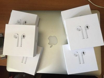 Лот: 15564483. Фото: 1. Airpods 2 (лучшая копия реплика... Красноярск