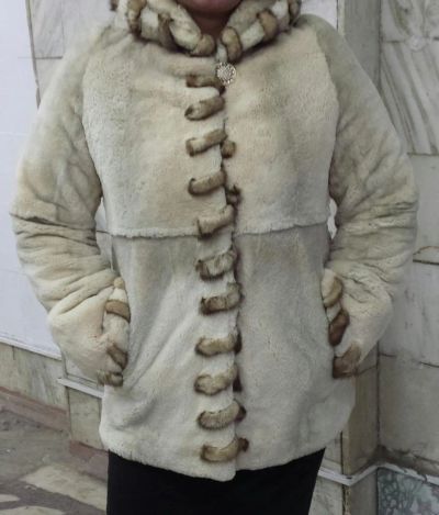 Лот: 6487954. Фото: 1. Шубка из кролика Авто-леди. Верхняя одежда
