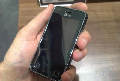 Лот: 643997. Фото: 1. Lg kc910 Renoir камерофон 8mpix... Кнопочные мобильные телефоны