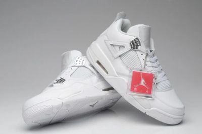 Лот: 4018520. Фото: 1. Кроссовки Air Jordan 4 Silver... Другое (спортивная одежда)
