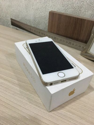 Лот: 10761193. Фото: 1. Iphone 5S 32GB. Смартфоны