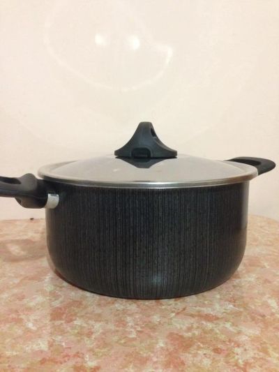 Лот: 5148776. Фото: 1. кастрюля большая Tefal производства... Сковороды и сотейники