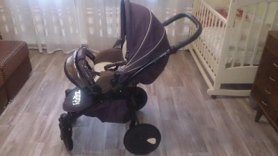 Лот: 9880501. Фото: 1. Коляска Zippy Tutis 2 в 1. Коляски