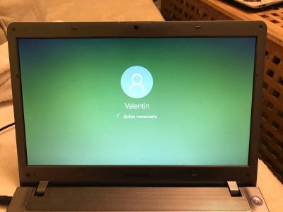 Лот: 17838556. Фото: 1. Ноутбук Samsung NP355v4c. Ноутбуки