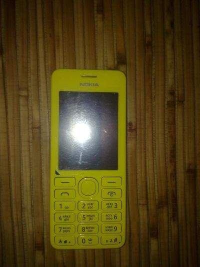 Лот: 3164872. Фото: 1. Nokia 206 Dual sim. Кнопочные мобильные телефоны