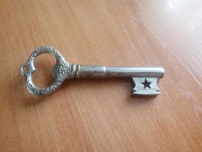 Лот: 10007077. Фото: 1. Ключ штопор. Другое (антиквариат)