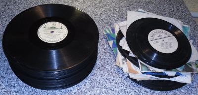 Лот: 25896628. Фото: 1. Патефонные и виниловые пластинки... Другое (аудиотехника)