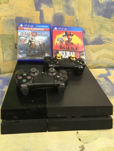 Лот: 16166558. Фото: 1. Игровая приставка Sony PS4 CUH-1108A... Игровые приставки, консоли