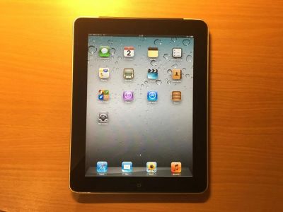 Лот: 11113375. Фото: 1. Apple iPad 1 64GB WiFi + 3G. Планшеты