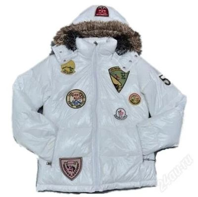 Лот: 1307160. Фото: 1. Куртка Moncler. Верхняя одежда