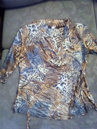 Лот: 17490532. Фото: 1. Блузка женская, р.48. Блузы, рубашки