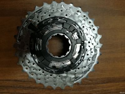 Лот: 13711193. Фото: 1. Кассета Shimano Alivio 8ск. Запчасти