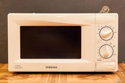 Лот: 8267030. Фото: 1. Микроволновка Samsung. Микроволновки, мини-печи