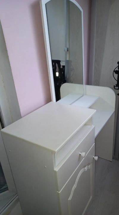 Лот: 23601841. Фото: 1. Туалетный столик с зеркалом Амалия. Туалетные столики