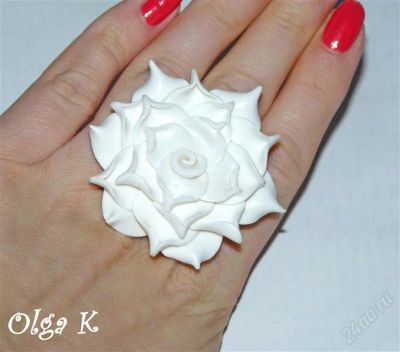Лот: 897380. Фото: 1. Кольцо "Белый цветок". Кольца, перстни