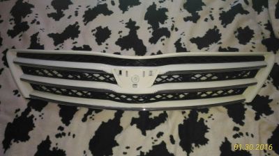 Лот: 6837631. Фото: 1. решетка на Toyota alion. Кузов