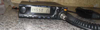 Лот: 25525643. Фото: 1. Alinco DR-130т. Рации, радиостанции