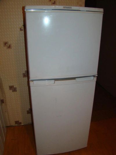Лот: 9077118. Фото: 1. бирюса в идеальном состоянии... Холодильники, морозильные камеры